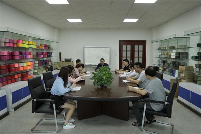 毅通公司介紹中英都放.jpg
